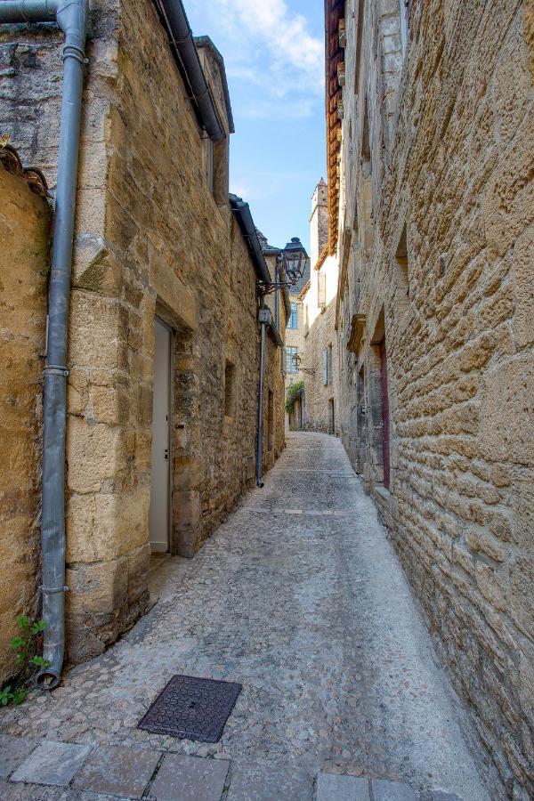 Chez Alice Appartement En Plein Centre Ville Sarlat-la-Canéda Exteriör bild